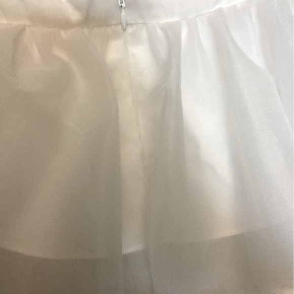 Fun & Flirty - Picture 10 of 13